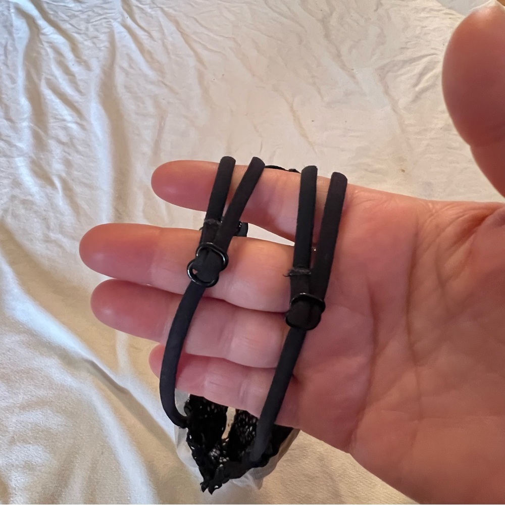 Victoria’s Secret all over crochet sexy black bracelet/ crop top. Size XS. - Picture 4 of 8